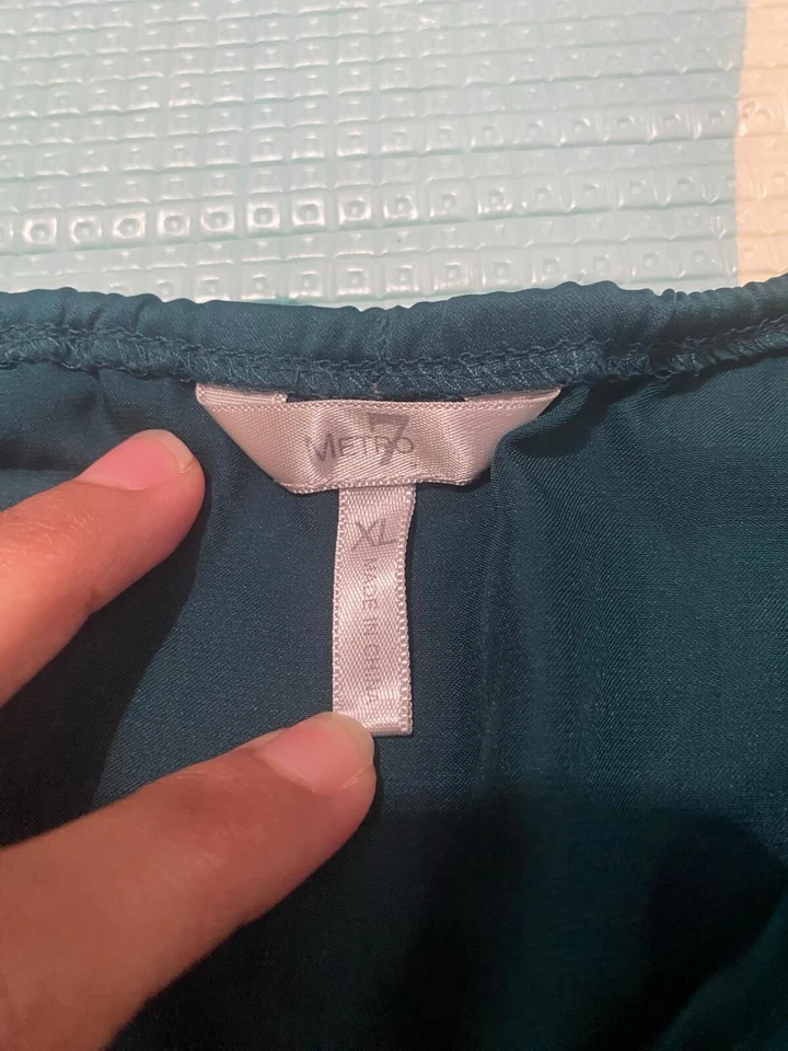 Metro 7 女式长袖 XL 码 — 第 3/4 张图片