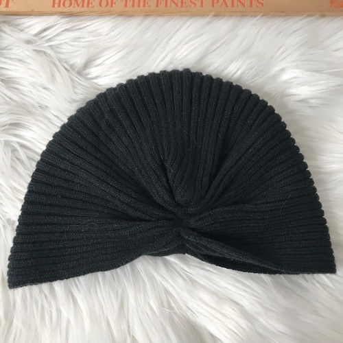 ASOS Knit knotted Beanie black - Picture 1 of 4