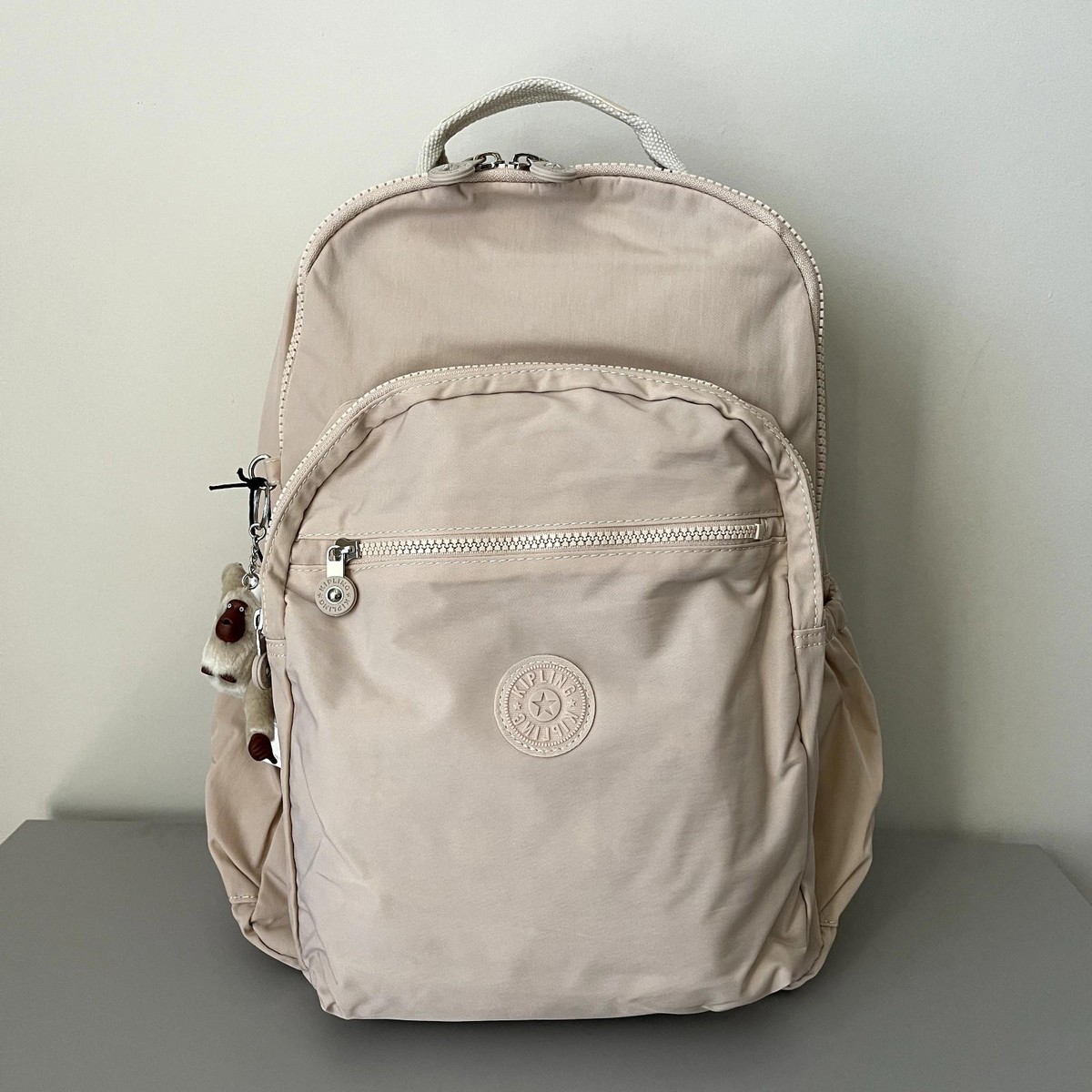 Kipling Seoul Up 17" Laptop Extra Large Backpack in Ivory White NWT | eBay Kipling Seoul Up 17" Laptop Extra Large Backpack in Ivory White NWT | eBay