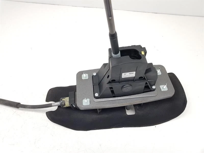 2016 PORSCHE MACAN AUTOMATIC GEAR SELECTOR 3.6 PETROL MCT.LA 95B713041D - Image 2 of 4