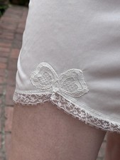 Vintage 60s Kayser S All Nylon Mini Slip Bows
