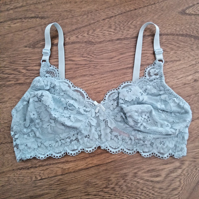 Hunkemoller Wire Free Lace Bra Bralette Blue 34C Lined w/ Anchor Print Bow Front