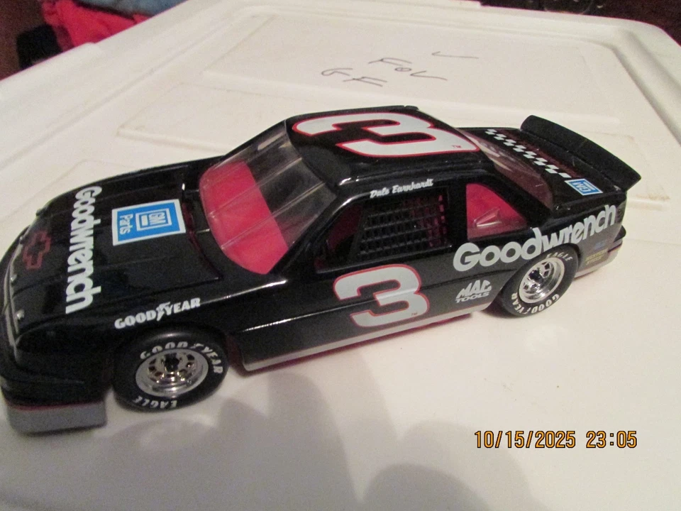 Dale Earnhardt # 3 Nascar Lumina chevy, 1-24 Goodwrench coche de carreras 1991 Revell Foto 2 de 4