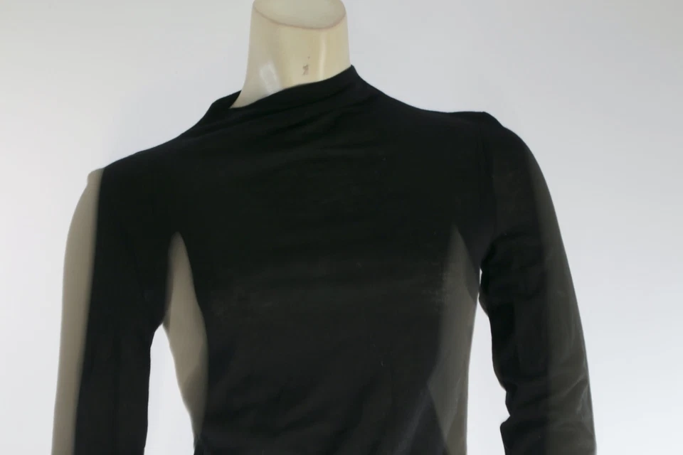 Vince Black Turtleneck 3/4 Sleeve Top Size M - Image 2 of 4