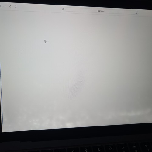 Apple MacBook Air 13" 2024 MRXN3B/A M3 - 8GB RAM/256GB SSD A3113 - Picture 20 of 20