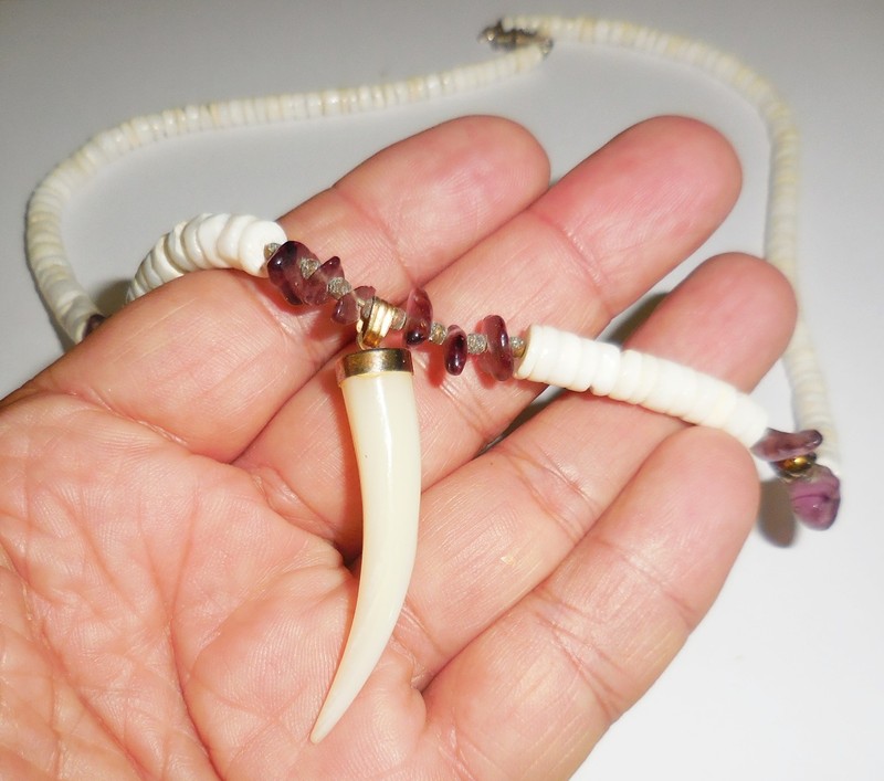 VINTAGE NECKLACE CHOKER MOTHER OF PEARL FANG AMETHYST BEADS DESIGN NR
