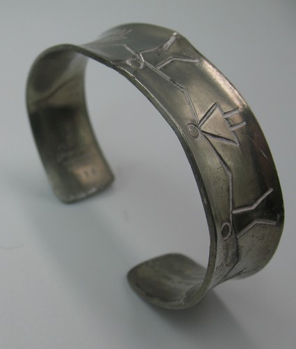 Brazalete Brazalete Vintage Jorgen Jensen Peltre 174 "Sostenidas de la Mano" NECESITA REPARACIÓN - Imagen 3 de 5