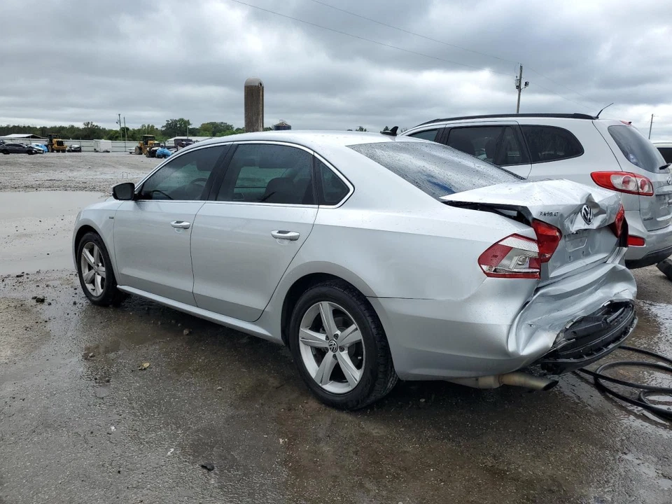 Used Intercooler fits: 2015 Volkswagen Passat 1.8 Grade A Foto 2 de 4