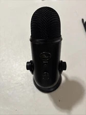 Blue Yeti Professional Multi-Pattern USB Condenser Microphone - Blackout