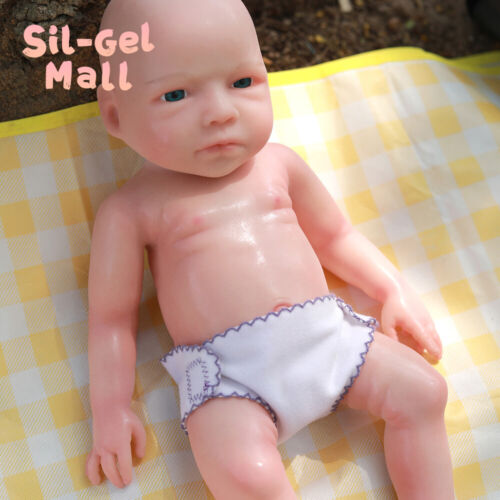 17.5" Lifelike Newborn Baby Dolls Open Eyes Reborn Girl Soft Silicone Baby Dolls - Picture 3 of 7