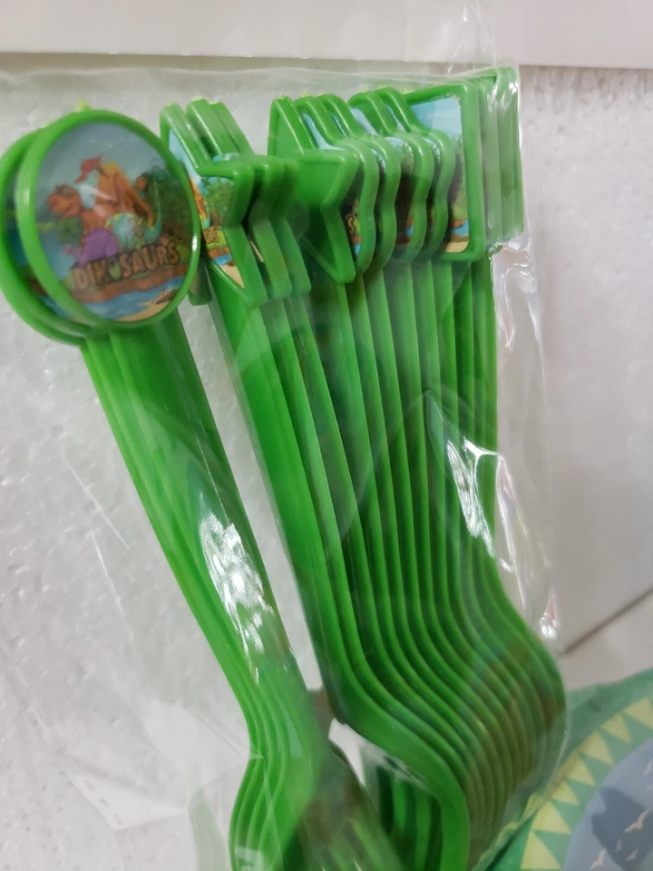 Dinosaur Birthday Party For 12 New - Image 3 of 4