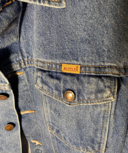Vtg Rustler Men’s Denim Jean Jacket ~ Medium Wash ~ Size Large - Picture 3 of 8