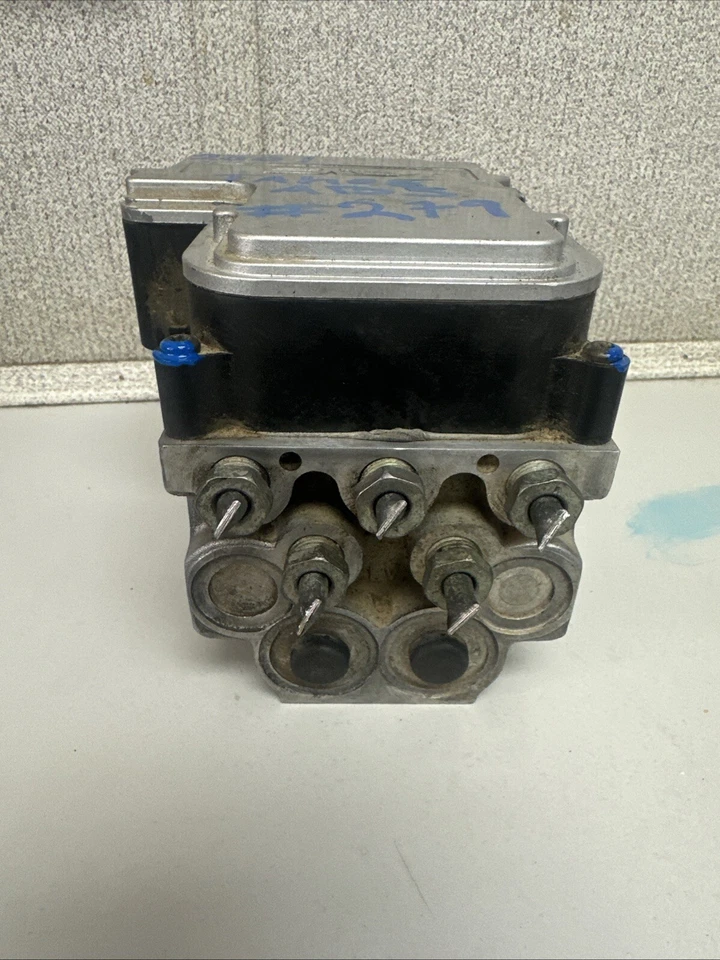 13354746 Chevrolet Tahoe 2001 ABS módulo de control de bomba de freno antibloqueo 599-861 Foto 2 de 4