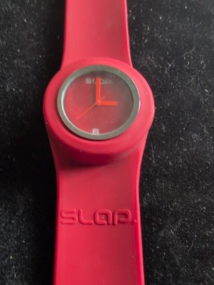 SLAP Watch Red Silicone Slap  Watch Stainless Steel Back Quartz Needs Battery 