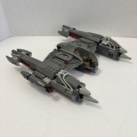 LEGO Star Wars: Magna Guard Starfighter (7673) with One Magna Guard Minifigure