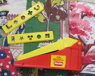 Vintage 1960's Play-Doh Fun Factory Jr. toy extruder from Rainbow crafts