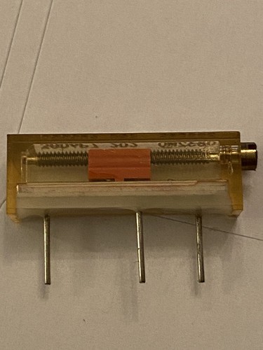 2 X Bourns 3006P-7-202LF Res Cermet Trimmer 2K Ohm 10% 3/4W 15(Elec)Turn 2.36 - Picture 2 of 4