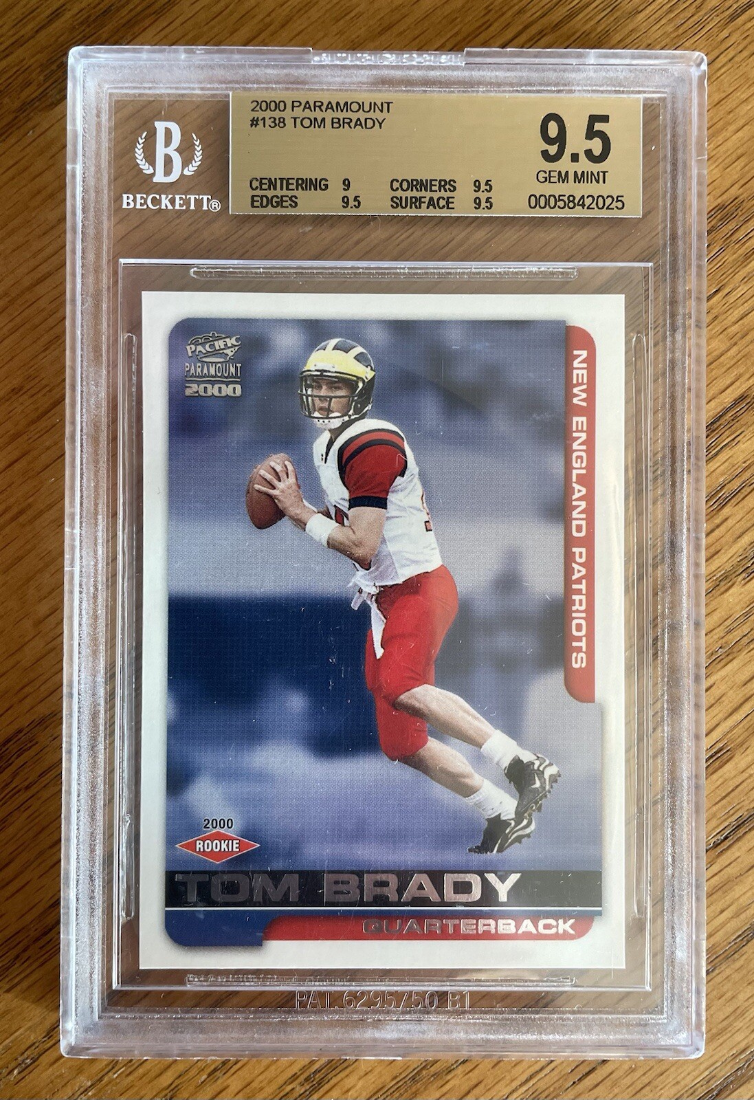 2000 Pacific Paramount Tom Brady #138 BGS 9.5 GEM MINT Rookie RC