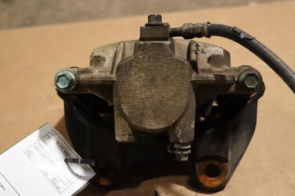 Pinza de freno trasera derecha Chevy Silverado 1500 2007-2018 con manguera OEM Foto 4 de 4