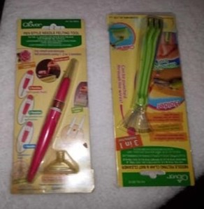 2 New  Felting tools still in packages