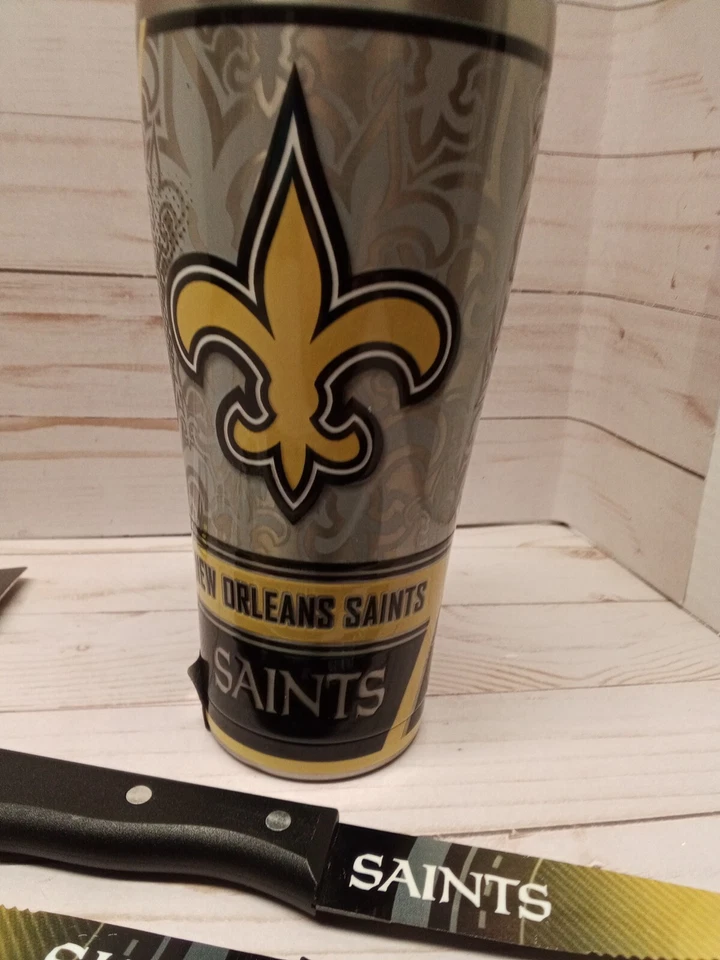 Lote de 4 facas e decalques para bife Tervis New Orleans Saints NFL 30 floz Tumbler - Imagem 4 de 4