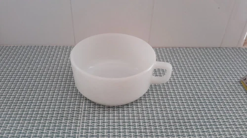 Vintage Anchor Hocking  FIRE KING  Milk Glass Oven Proof Soup Bowl Mug D Handle