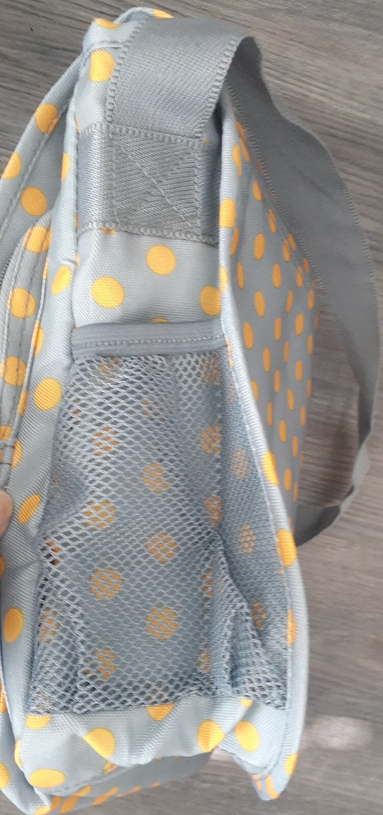 JWorld New York Messenger Bag Gray With Yellow Dots