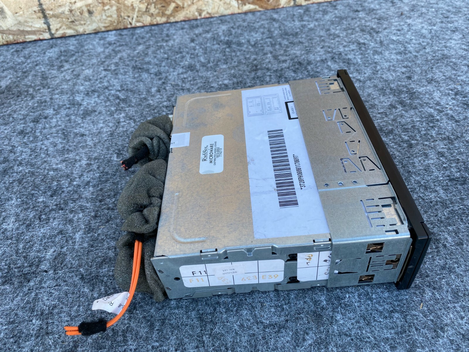 BENTLEY CONTINENTAL GT 6 NAVIGATION DVD PLAYER COMPUTER 3W0919887 OEM (04-10)