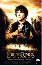 Elijah Wood signed 11x17 Poster Frodo Baggins - The Lord of the Rings: The Two T