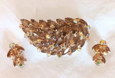 Vintage Set D&E Juliana 3" Topaz Amber Rhinestone Brooch Earrings AB Layered