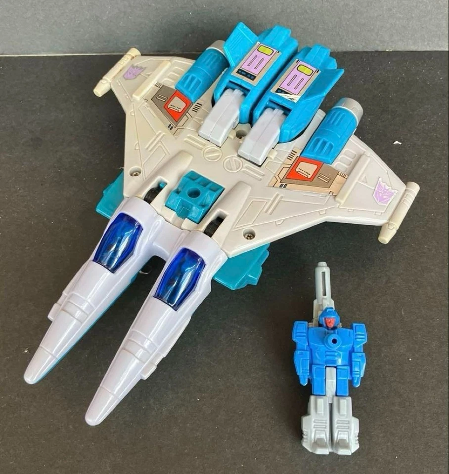 Takara D-90 Transformers Destron Target Master Slugslinger Figure - Retro Toy - Image 4 of 4