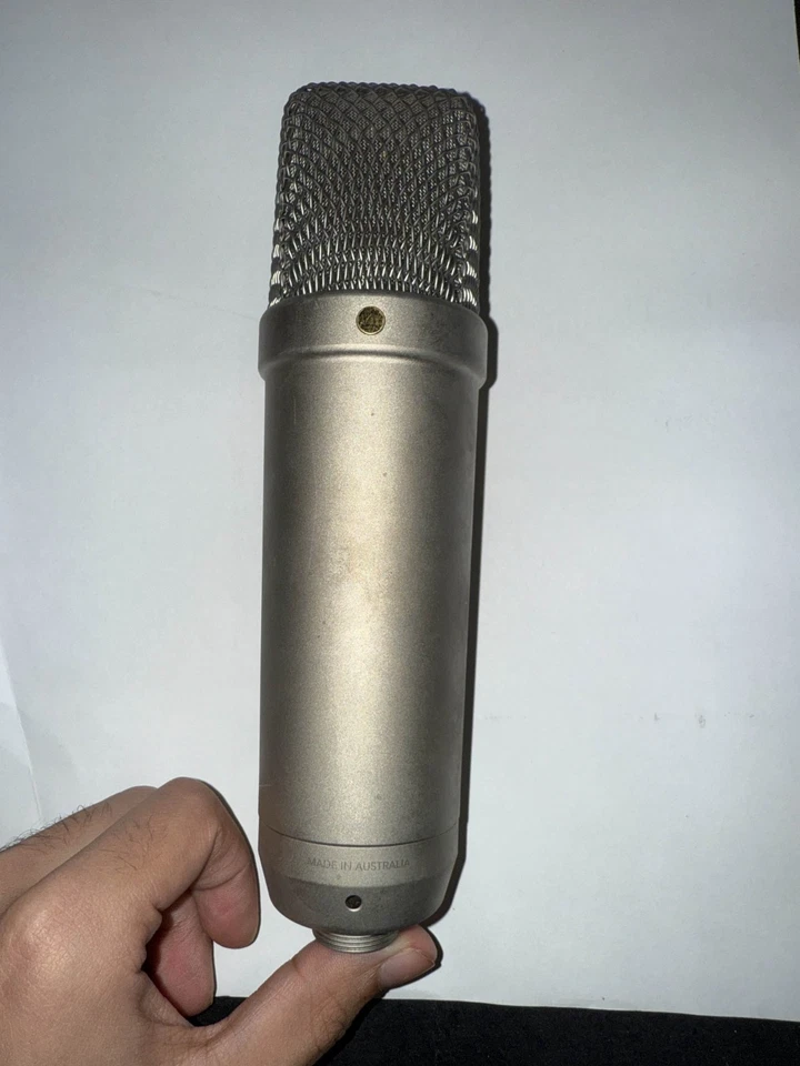 RODE NT1-A | Cardioid Condenser Microphone (Used) - Image 3 of 3