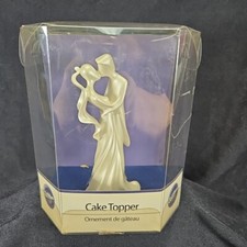 Wilton Wedding Cake Topper Bride Groom The First Kiss 202-258 2007 Contemporary