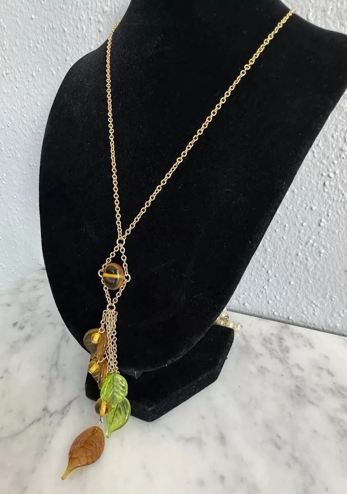 Collar Gargantilla Lariat Hojas Vidrio Marrón/Verde Tono Dorado Cookie Lee 14" Foto 3 de 4