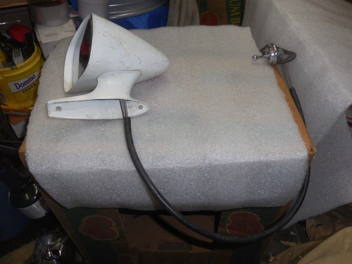 1970'S FORD  DRIVERS SIDE REMOTE BULLET SPORT MIRROR (OEM)