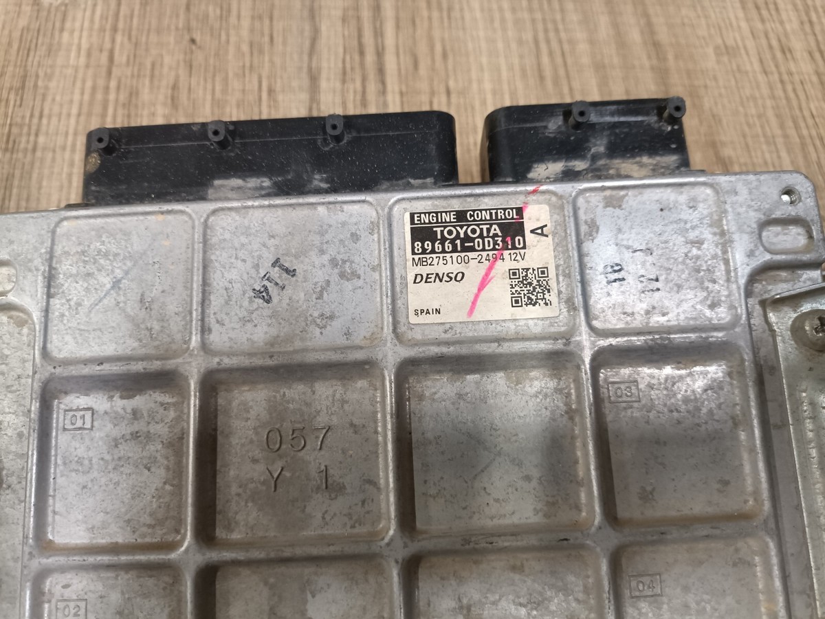 TOYOTA YARIS XP90 GENIUNE ECU 89661-0D310 | eBay