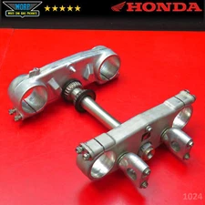 2004 HONDA CRF250R TRIPLE CLAMP FORK TREE STEERING STEM 53219-MEN-00 GENUINE OEM