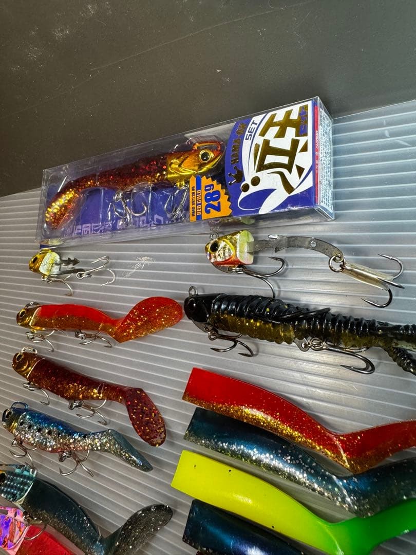 9-piece set of jig head wormsQuick Set, Hamaoh, Howl - Image 6