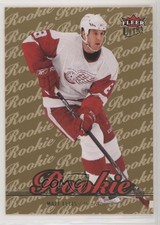 2007-08 Fleer Ultra Rookie Gold Medallion Edition Matt Ellis #233 0b3