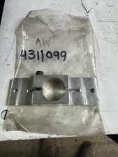 4311099 Spoolholder Shaft Clamp  MK Products Cobramatic Parts New Old Stock