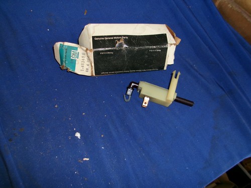 NOS 78 79 80 81 El Camino Malibu 4 SPEED CLUTCH PEDAL SWITCH 1978 1979 1980 1981