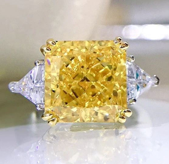 5ct Radiant Cut Lab Grown Ruby Three-Stone Ring, 18K Gold Vermeil - Image 2 of 4