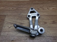 Kawasaki ZZR 1100  ZXT10C   Fußrastenanlage Fußraste Sozius rechts