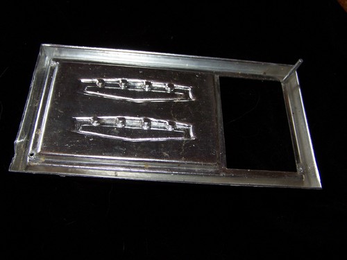 Chrysler New Yorker Windsor Gold Crown Aluminum Emblem - Bild 2 von 2