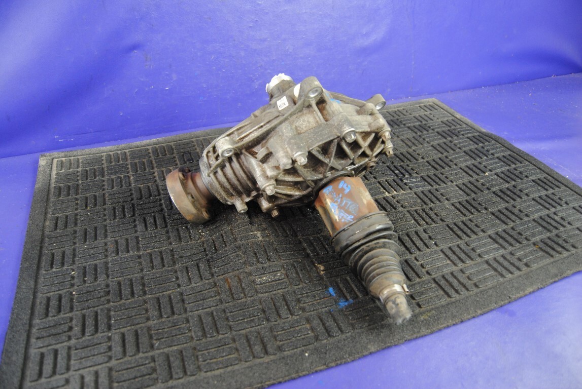 14-19 Maserati Quattroporte S AWD 3.0L Front Differential 06700077220 OEM