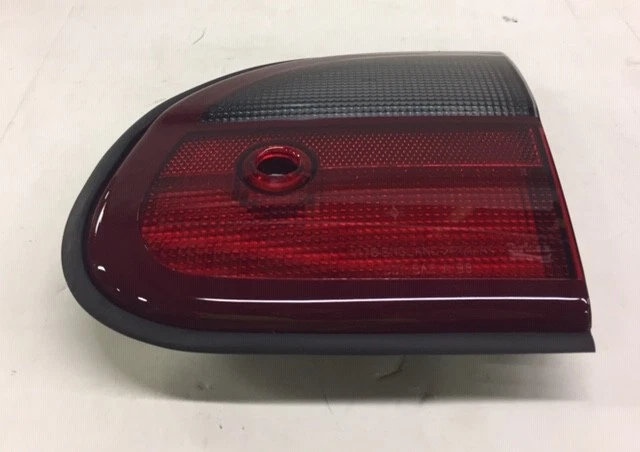 1993-2005 GMC CHEVROLET C1500 C2500 АППЛИКАЦИЯ ASM R CMPT КРЫШКА <U 22605914 НОВЫЙ OEM - Изображение 2 из 4