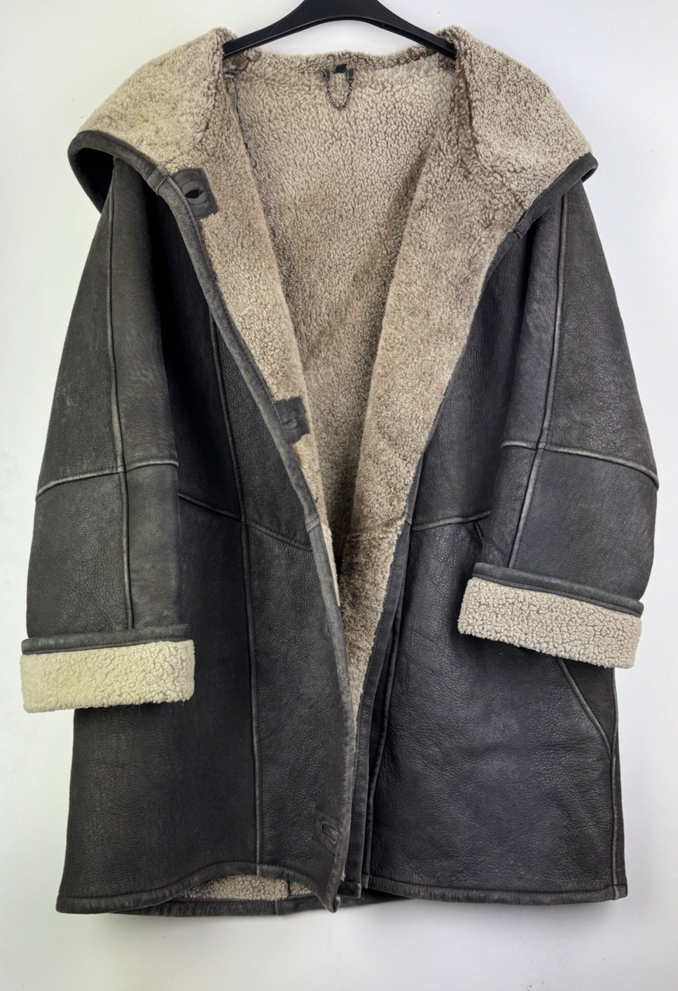 REAL SHEARLING HOODED SHEEPSKIN COAT UK Size 18 (US 14) Women`s Great Condition