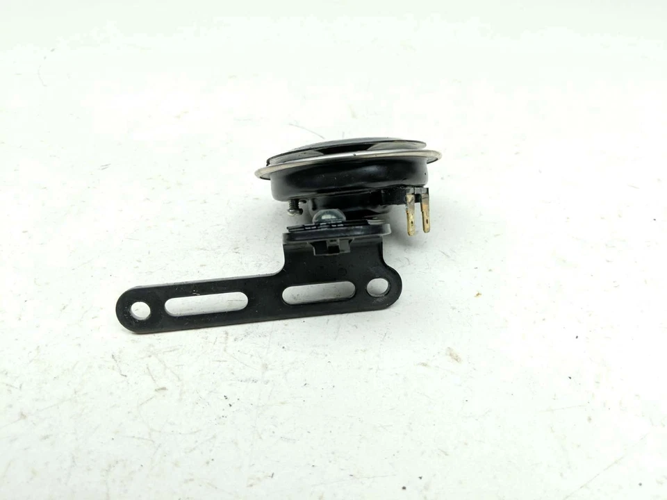 Bocina Yamaha XSR900 22 Foto 2 de 4