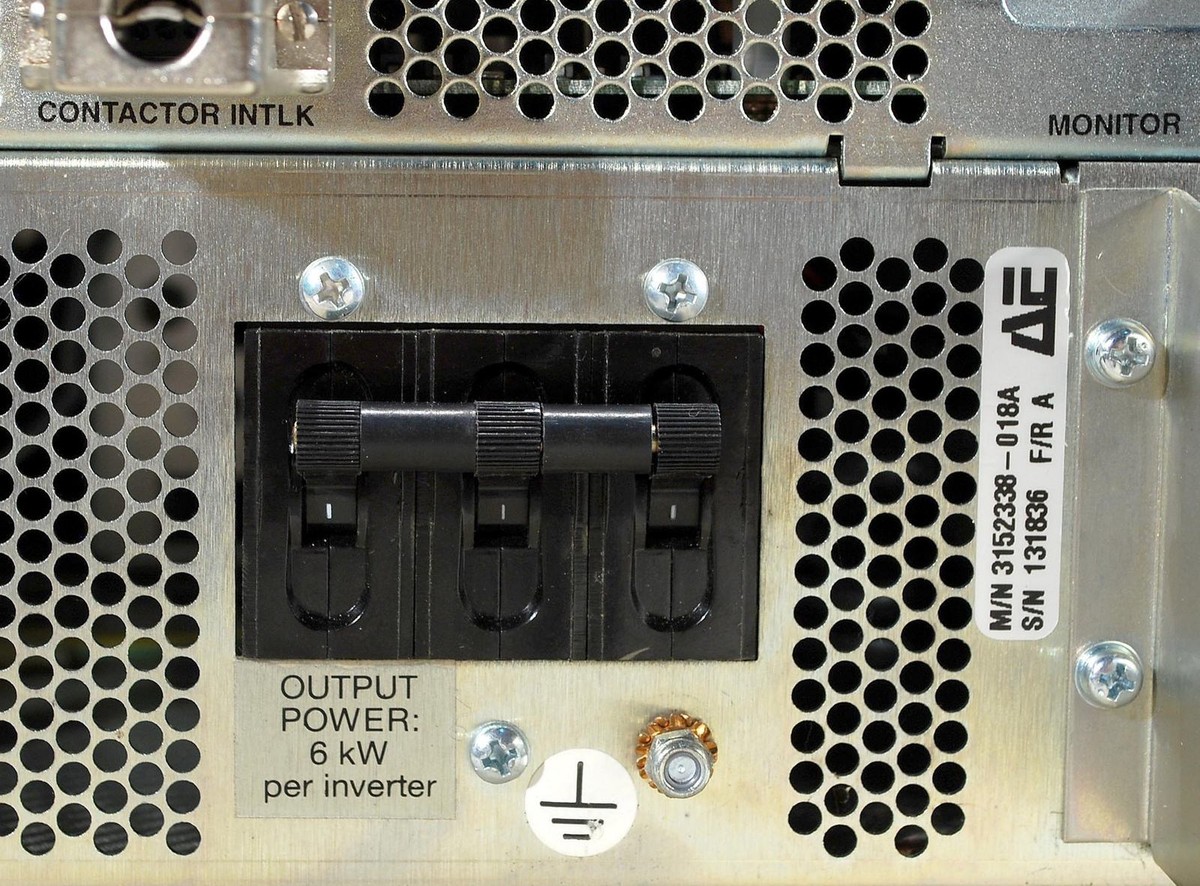 B67 ADVANCED ENERGY MDX PINNACLE POWER SUPPLY 3152338-018A | eBay