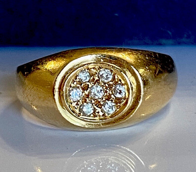 Vintage Estate 14k Yellow Gold Diamond Cluster Pinky Ring Size  BEAUTIFUL!!